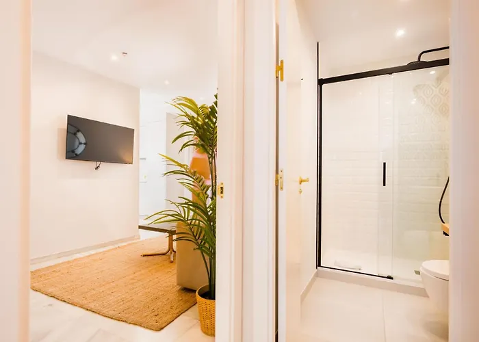 Wide Bright- 2bd 2bth- Cathedral * 세비야